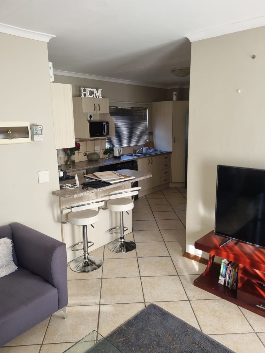 2 Bedroom Property for Sale in Hillside Free State